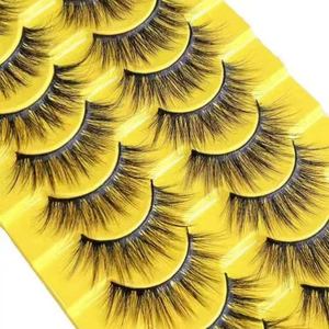 Faux cils épais de luxe léger européens et américains, style œil de chat naturel, cils uniques, style groupe de filles - Product Image 1