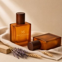 Flacon de parfum carré de luxe de haute qualité, vide, 50 ml, en verre ambré mat, avec vaporisateur et couvercle en bois, logo personnalisé