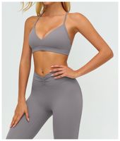 Soutien-gorge de sport respirant et anti-plis à maintien élevé, col en V, avec bretelles croisées réglables au dos, 100 % nylon, couleur unie