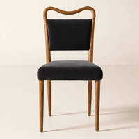 Meubles de luxe au design moderne, résistants aux taches, ensembles de salle à manger méticuleusement conçus, fauteuils de salle à manger pour hôtel et restaurant