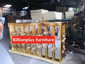 Moderno tavolo da Bar rotondo in cristallo con Base in metallo dorato per matrimoni <span class=keywords><strong>hotel</strong></span> club o feste - Product Image 3