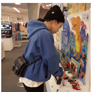 Mini Bag Horizontal <b>Square</b> 7 Inch Solid Color Magnetic Buckle Portable Women's Crossbody Bag - Product Image 1