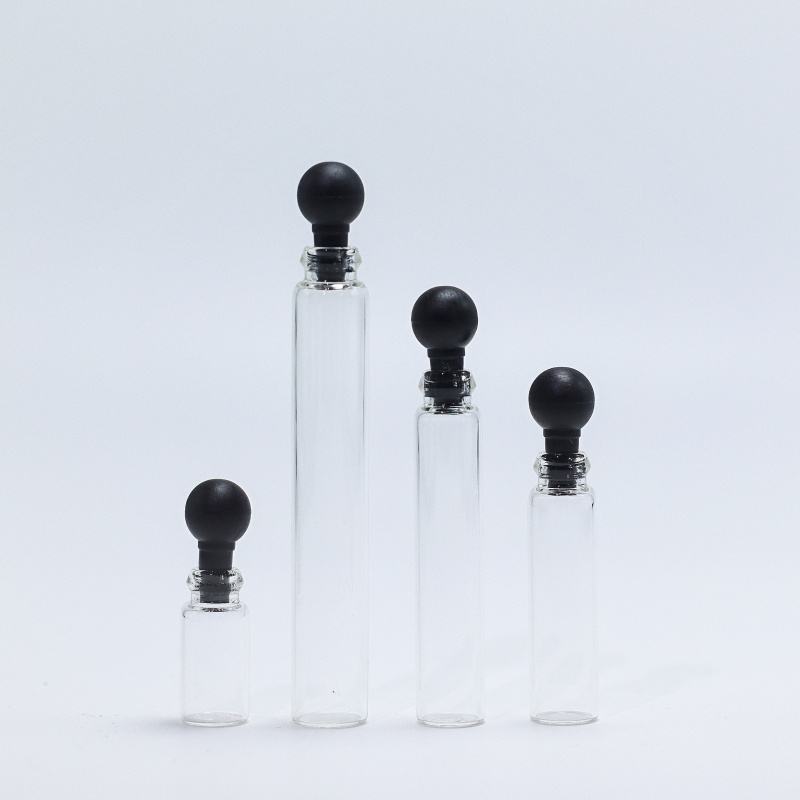 Botella de perfume vacía