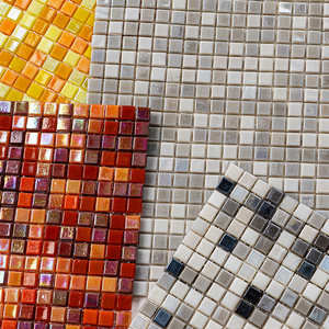 Ubin Mosaik Hitam Modern untuk Dekorasi Dinding Kamar Mandi dan Dapur  Pola Mosaik Kaca Kristal Iridescent untuk Ubin Kolam Renang - Product Image 2