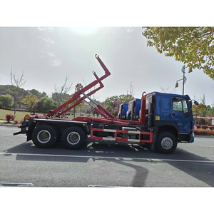 Camion benne à benne basculante HOWO 20 tonnes avec système hydraulique, camion à ordures de type automoteur à vendre - Product Image 4