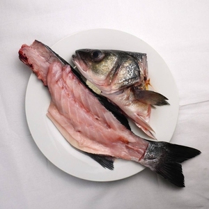 หัวปลาทะเลป่าแช่แข็งชิ้นส่วนการแปรรูป iqf - Product Image 4