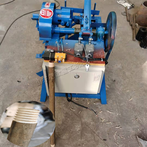 Machine à <span class=keywords><strong>arrondir</strong></span> automatique <span class=keywords><strong>pour</strong></span> le travail du bois Machine à aiguiser les bouts <span class=keywords><strong>de</strong></span> bâtons ronds <span class=keywords><strong>pour</strong></span> le travail du bois - Product Image 2