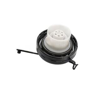 77300-33070 77300-35040 Bouchon de réservoir de carburant pour Toyota Bouchon de réservoir d'huile Bouchon de gaz - Product Image 2