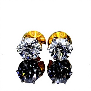 Pendientes de Diamantes Cultivados en Laboratorio con Certificación IGI, Oro Radiante de Doble Tono, Oro de 14K, Joyería Fina Elegante y Moderna para Bodas y Celebraciones - Product Image 1