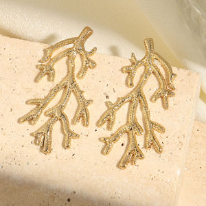 RAKOL SGE016 Pendientes de joyería de moda impermeables populares exagerados en forma de Coral de fábrica Pendiente de rama de declaración sin decoloración - Product Image 1