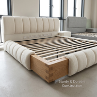 Lit double en cuir véritable de style italien, cadre en bois moderne et simple, 1,8 m/1,5 m, rembourrage doux, luxe léger, lit de maître haut de gamme