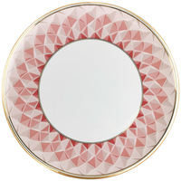 Service d'assiettes de luxe en porcelaine rose avec bord doré et motif géométrique triangulaire pour la décoration de table de mariage