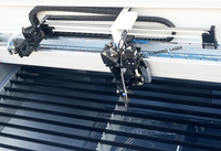 Tube laser CO2 haute précision 300w et 500w en option Vis à billes et moteur servo Laser 1325 et 1530 Machine de découpe laser CO2