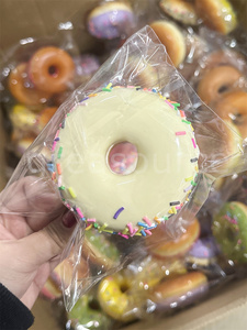 แผ่นตกแต่งรูปโดนัทสีขาวชมพูวานิลลา พร้อมคู่มือสอนทำ สูตรตัวอย่าง อาหารจำลอง น่ารัก หวานฉ่ำ เหมาะสำหรับร้านกาแฟ - Product Image 3