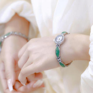 Montre à quartz pour femme BS Bee Sister FA1882, bracelet en acier inoxydable, cadran analogique 32 mm, design papillon, 2026 - Product Image 3