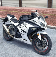 Moto de course sportive d'occasion YAMAHA YZF R6 200cc, grande cylindrée 250cc, vitesse maximale >80 km/h