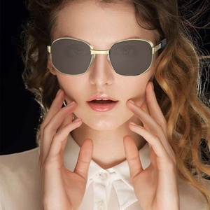Lunettes Intelligentes IA du Fabricant Direct : Traduction Transfrontalière pour Appels, Légères, Longue Autonomie, Appareils Portables - Product Image 1