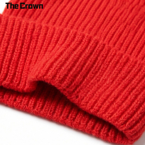 Gorro de punto grueso rojo con orejas de gato divertidas y logotipo personalizado, venta al por mayor, con parche cuadrado, fabricante - Product Image 5