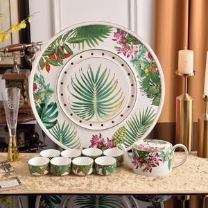 Service à thé luxueux en porcelaine osseuse de 10 pièces, céramique artisanale avec motif de forêt tropicale pour la décoration de la maison - Product Image 1