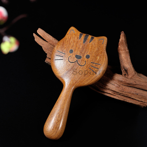 Cepillo para el Cabello de Sándalo con Dientes Anchos en Forma de Gato Pequeño, con Logotipo Personalizado, para Desenredar y Masajear, Peine Divertido y Lúdico - Product Image 4