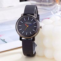 Montre Preppy 3D Color-Block - Montre unisexe pour étudiant avec cadran géométrique de luxe, vibrante et universitaire