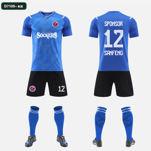 Maglie da <span class=keywords><strong>Calcio</strong></span> in Stock a Buon Prezzo con Logo, Numero e Nome della Squadra, Uniformi da <span class=keywords><strong>Calcio</strong></span> OEM per Club e <span class=keywords><strong>Squadre</strong></span>, Taglie per Uomini e Bambini - Product Image 4