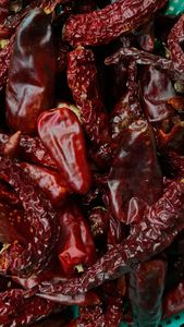 Piments rouges séchés, épices naturelles pour la cuisine, séchage, broyage, stockage à sec, durée de conservation 12 mois - Product Image 4