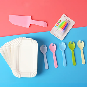 Offre Spéciale <span class=keywords><strong>jetable</strong></span> <span class=keywords><strong>anniversaire</strong></span> 5 assiettes 5 fourchettes ensemble de couteaux à gâteau avec bougie au choix multicolore fête fournitures vaisselle ensemble - Product Image 1