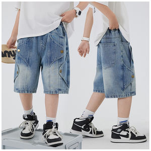 DOVEARK Short pour Garçons en <span class=keywords><strong>Jean</strong></span> 100 % Pur Coton, Nouveau Style Rétro, Ample à Jambe Droite, Mi-long, avec Patchwork et Fermeture Boutonnée - Product Image 1