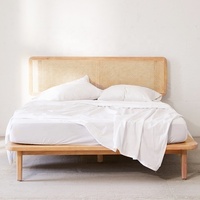Meubles de chambre à coucher vintage danois modernes, lits en rotin et en bois