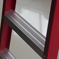 Échelle pliante isolante double face en forme de A en fibre de verre et aluminium Yanyang Xbd-26