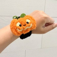 Bracelet de poignet en peluche chauve-souris brodé pour Halloween, vente en gros d'usine, idéal pour les cadeaux de fête pour enfants