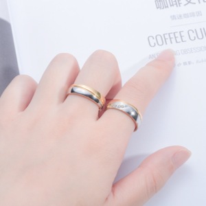 도매 패션 변색 무료 스테인레스 스틸 커플 결혼 반지 여성 남성 - Product Image 4