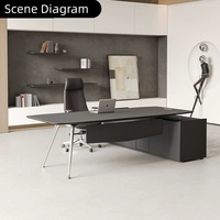 Bureau de direction moderne et simple, encastré, avec armoire latérale