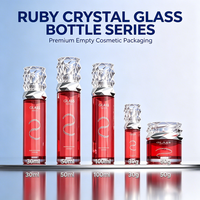 Ensemble de flacons et pots en verre rouge pour emballage cosmétique avec bouchon en cristal, logo personnalisé pour marque et étiquette privée