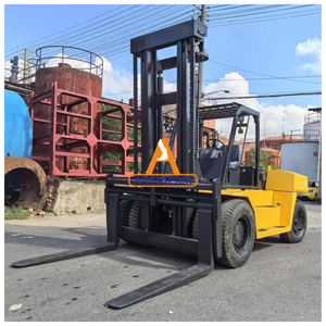 Chariot élévateur Komatsu d'occasion FD150 15 tonnes équipement de manutention multifonctionnel chariot élévateur d'occasion efficace machine abordable à vendre - Product Image 1