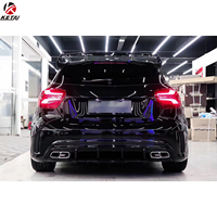 Spoiler Belakang Model A45 AMG Warna Hitam Gloss dengan Trim Merah untuk Mercedes-Benz Kelas A W177 2019-2023 Pemasangan Langsung
