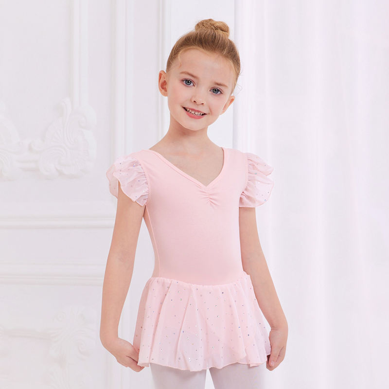 สีชมพูอ่อน