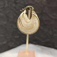 Boucles d'oreilles à pince à double anneau en maille métallique géométrique rétro pour femmes