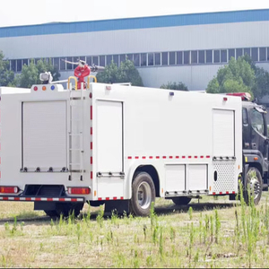Camion Antincendio Foton 4x2 LHD/RHD a Diesel, Portata 60m, Capacità 8000 Litri, 8m³, Ottimo Prezzo, in Vendita - Product Image 1