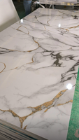 Panel de Pared 3D con Diseño de Mármol Dorado, Revestimiento de Pared Texturizado Premium para Interiores Residenciales y Comerciales de Lujo