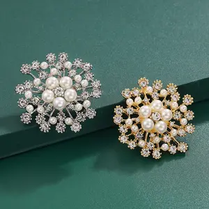 Spilla con fiocco di neve di perle e corpetto con fiore di diamante-accessori all'ingrosso di spilla per abbigliamento femminile alla moda