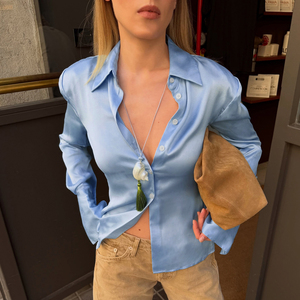 Blusa Elegante de Satén de Manga Larga con Cuello Solapa, Dobladillo con Puños, Ajuste Ceñido, Botones Delanteros, Teñido Liso, Ligera para Oficina, para Mujer - Product Image 3