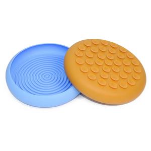 Bol à eau en silicone pour chien avec effet ondulé en <span class=keywords><strong>spirale</strong></span> 2 en 1 de 20 cm, tapis à lécher tourbillonnant, distributeur de nourriture lent avec ventouses - Product Image 1
