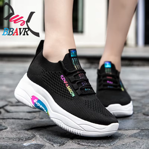 Zapatillas Deportivas Casuales de Punto Transpirables en Blanco y Negro para Mujer, Zapatos de Moda Femeninos - Product Image 2