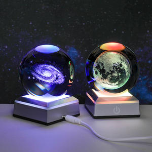 <span class=keywords><strong>Lampe</strong></span> d'ambiance LED boule de cristal sculptée 3D en forme de lune tactile pour chambre cadeau pour couples étudiants pile AAA/lumière cc - Product Image 2