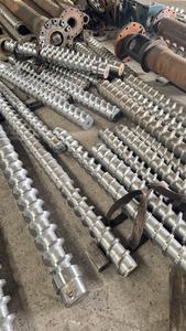 Machine de broyage, de recyclage et de lavage pour le recyclage des bouteilles de boissons en plastique (PET), des contenants en PP, PE, HDPE, des films LDPE et des sacs jumbo - Product Image 4