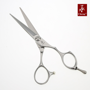 Tijeras de Peluquería FF-60 CNC de Acero Japonés SUS440c, Tijeras para Cortar Cabello YONGHE CHENG - Product Image 4