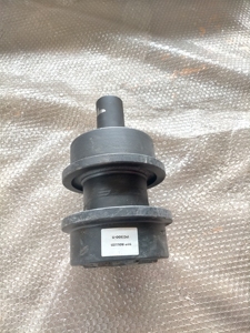 Rouleau supérieur compatible pour excavatrices Komatsu PC210-6, PC270, PC300-1, PC220, PC400-1, PC350-8, PC250, PC280, PC340, PC360-7 - Product Image 4