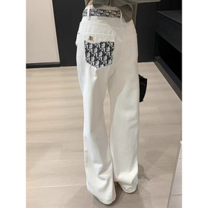 Jeans Bianchi a Vita Alta e Gamba Dritta di Marca Europea alla Moda per Donna, Primavera 2025 - Product Image 1